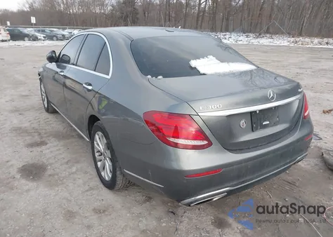 2018 Mercedes-Benz E 300 4Matic from USA, damaged, VIN WDDZF4KB0JA378820